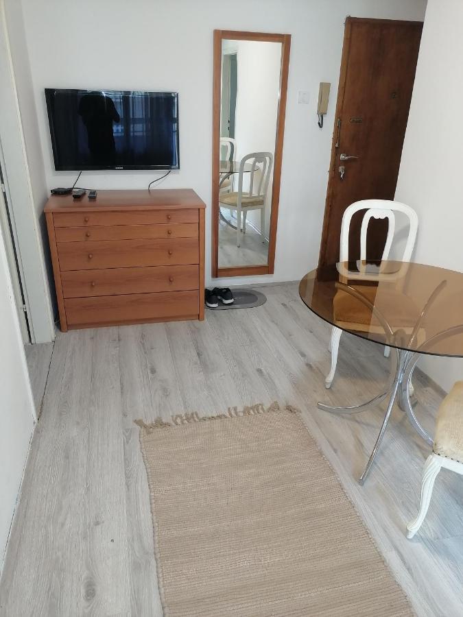 Dunavski Kej Нови Сад Екстериор снимка